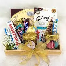 GIFT HAMPER